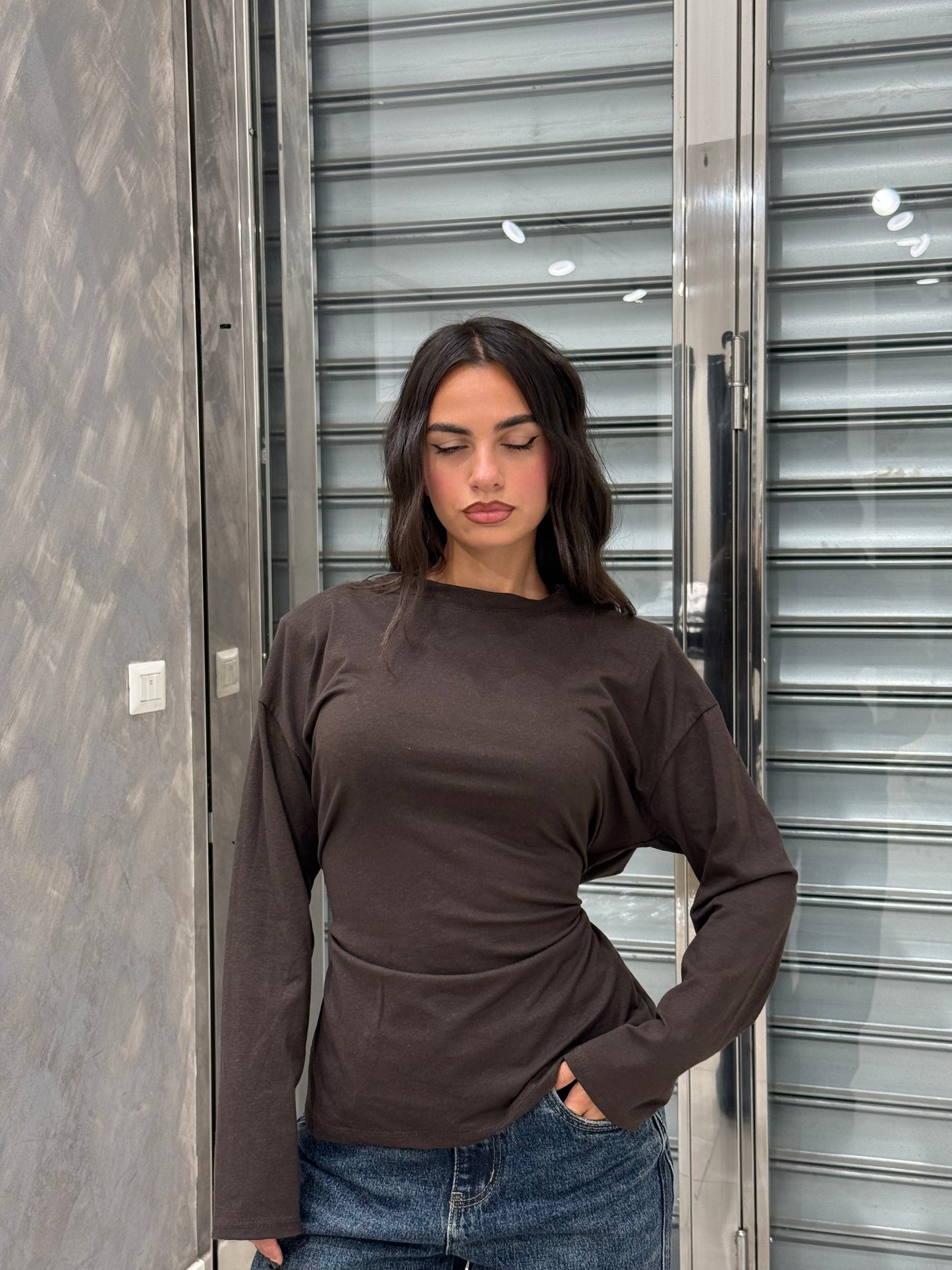 T-SHIRT EFFETTO BUSTINO LUNGA MARRONE