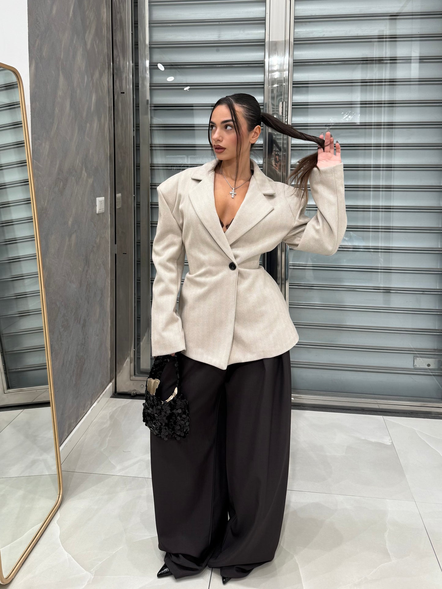 BLAZER EFFETTO BUSTINO CHIUSURA ASIMMETRICA PANNA